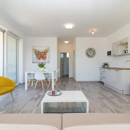 Cindric Ii Apartment Medulin