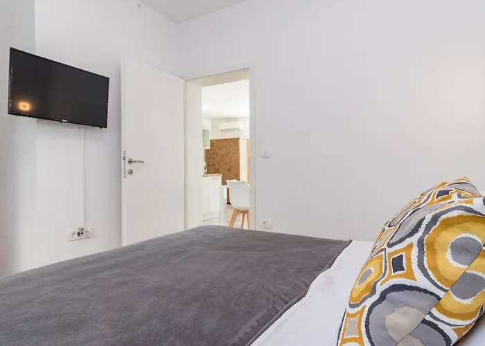 Apartament Cindric Ii *